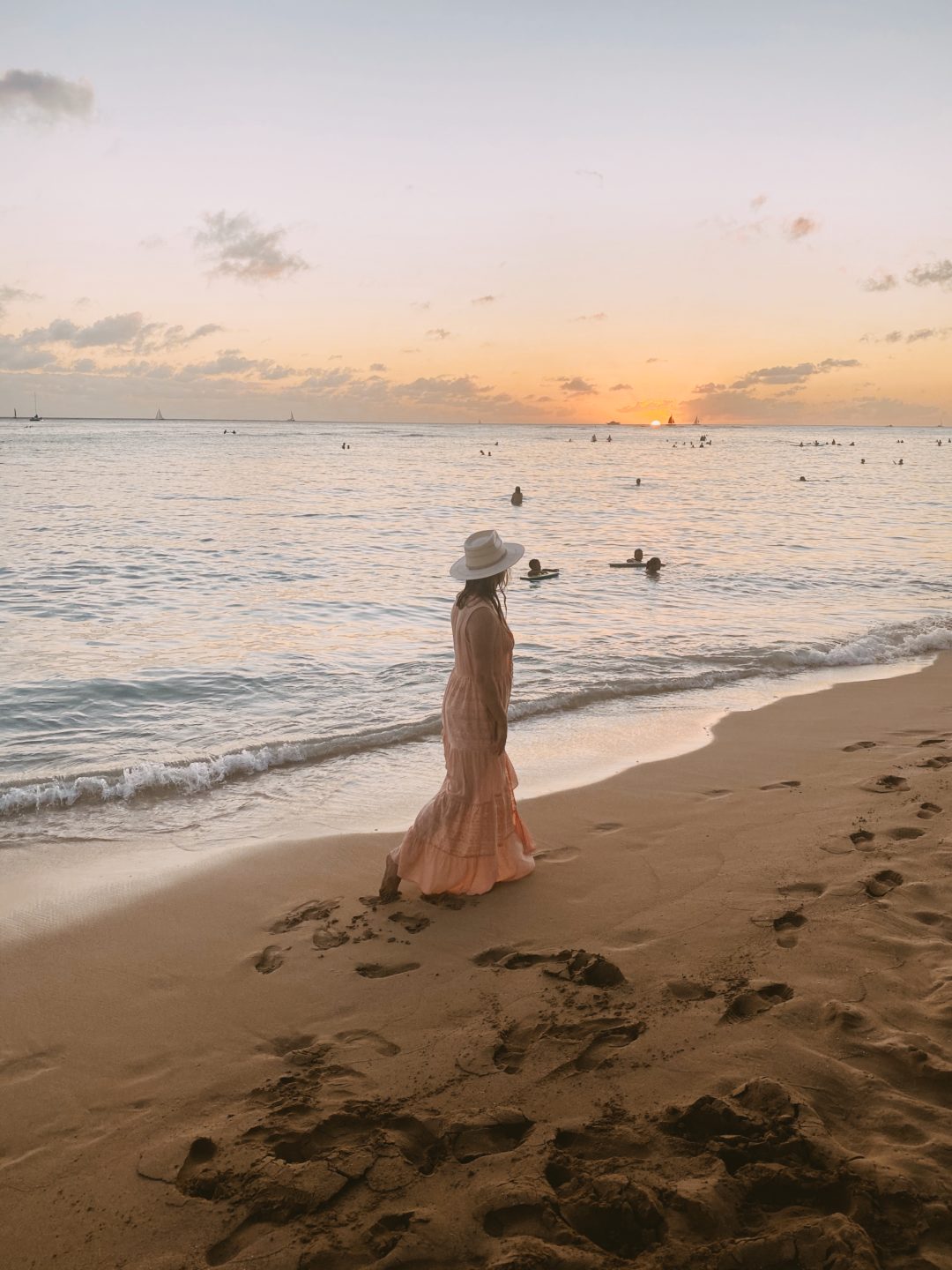 Waikiki Beach Travel Tips