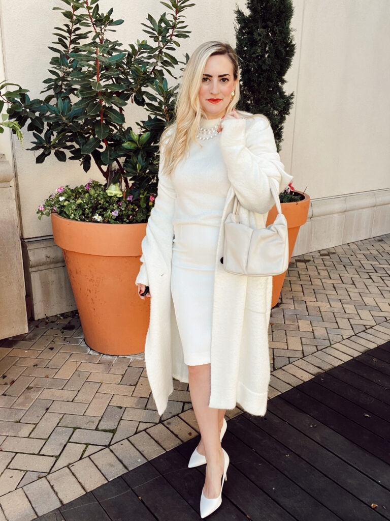 Casual Winter White Outfits